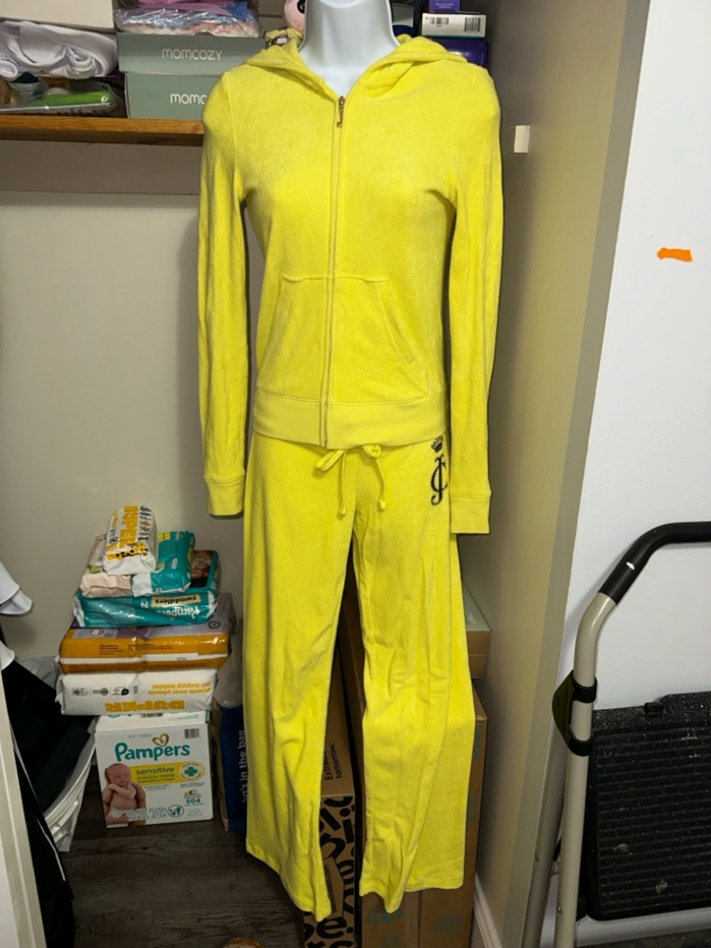 *Like New * Yellow Velour Two Piece Juicy Couture Track Suit
